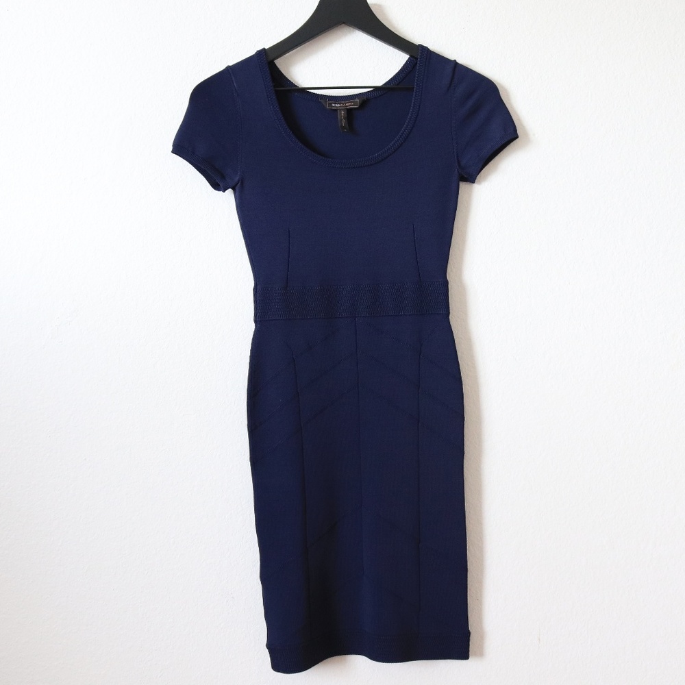 XS BCBGMaxAzria Navy Blue Short Sleeved Dress